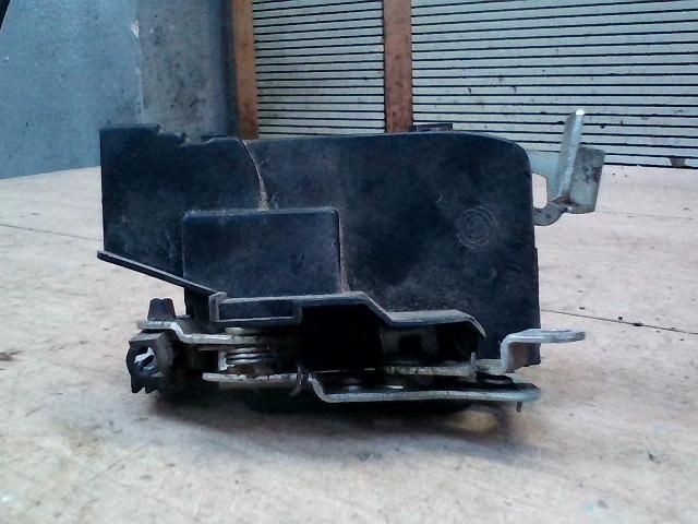 bontott FIAT PUNTO II Jobb hátsó Ajtózár