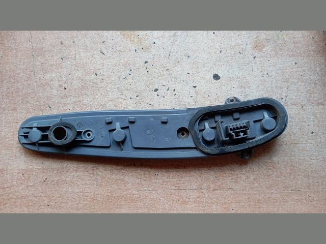 bontott FIAT PUNTO II Jobb Hátsó Lámpa Foglalat