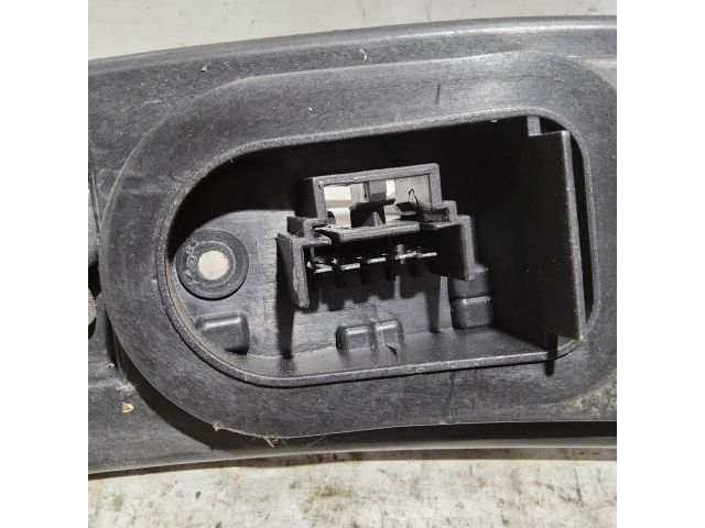 bontott FIAT PUNTO II Jobb Hátsó Lámpa Foglalat