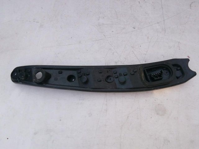 bontott FIAT PUNTO II Jobb Hátsó Lámpa Foglalat