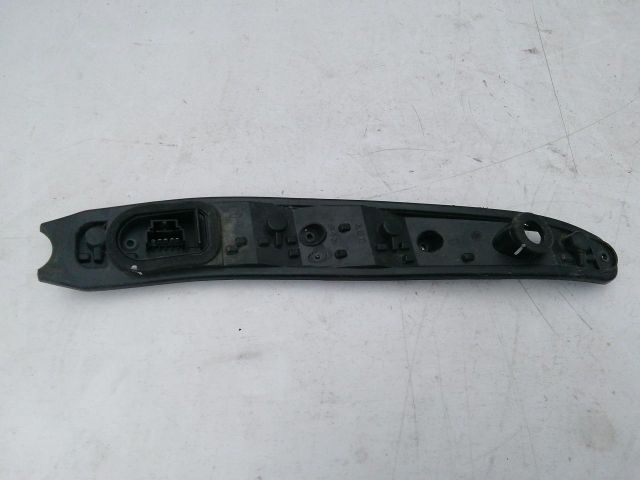 bontott FIAT PUNTO II Jobb Hátsó Lámpa Foglalat