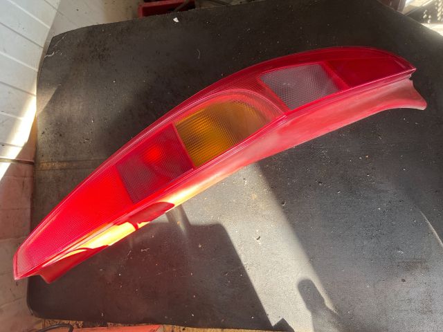 bontott FIAT PUNTO II Jobb Hátsó Lámpa