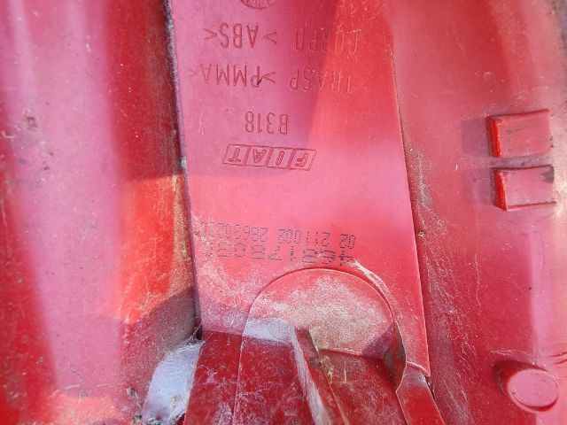 bontott FIAT PUNTO II Jobb Külső Hátsó Lámpa