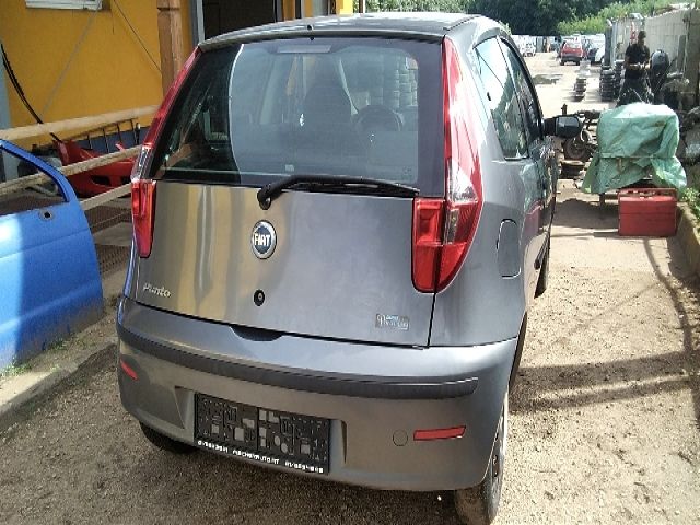 bontott FIAT PUNTO II Jobb Külső Hátsó Lámpa