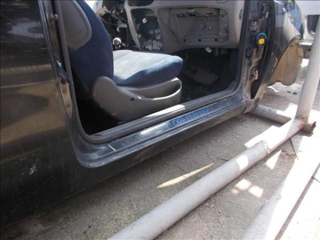 bontott FIAT PUNTO II Jobb Küszöb