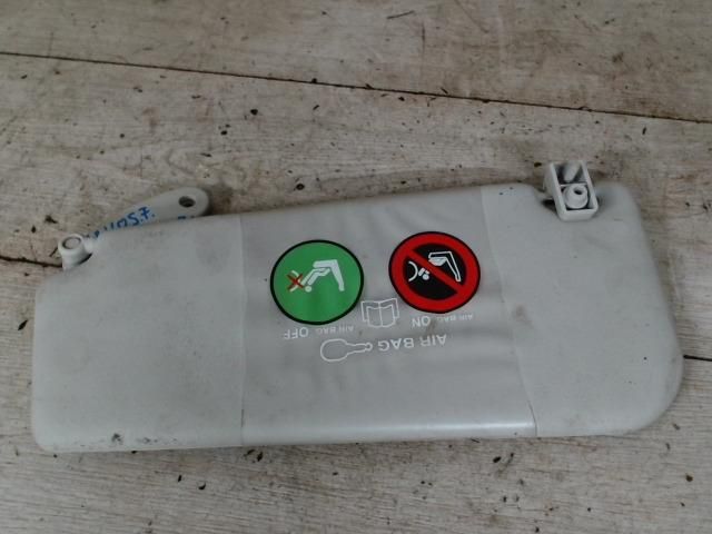 bontott FIAT PUNTO II Jobb Napellenző