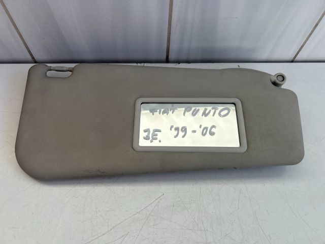 bontott FIAT PUNTO II Jobb Napellenző