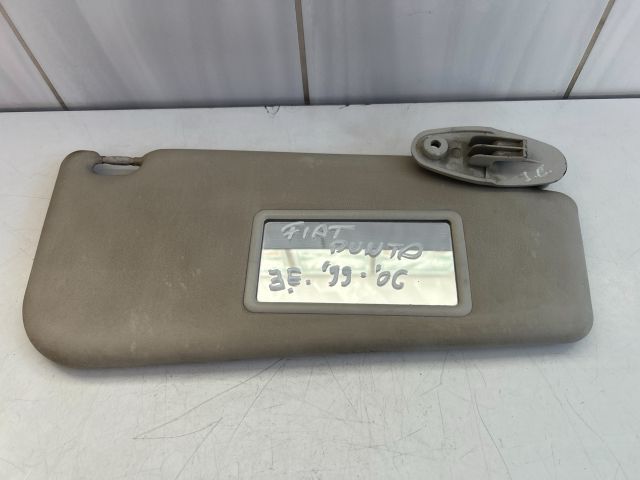 bontott FIAT PUNTO II Jobb Napellenző