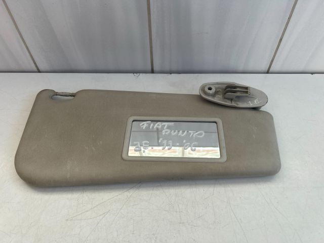 bontott FIAT PUNTO II Jobb Napellenző