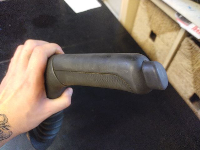 bontott FIAT PUNTO II Kézifék Kar