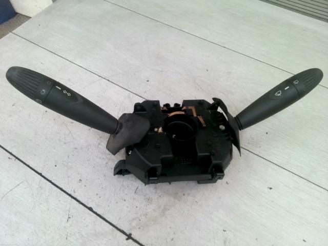 bontott FIAT PUNTO II Komplett Kormánykapcsoló (Bajuszkapcsoló)