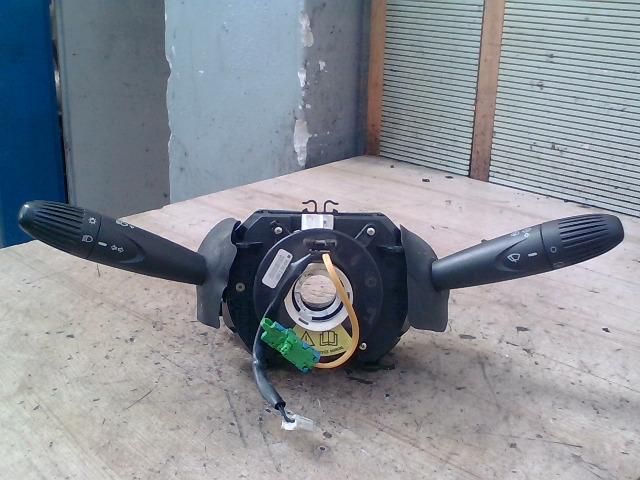 bontott FIAT PUNTO II Komplett Kormánykapcsoló (Bajuszkapcsoló)