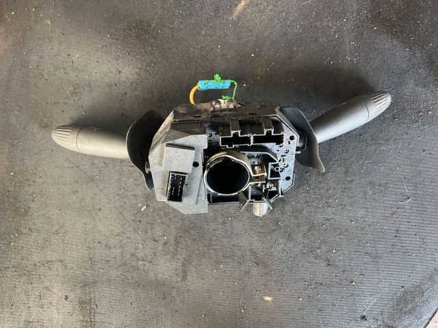 bontott FIAT PUNTO II Komplett Kormánykapcsoló (Bajuszkapcsoló)