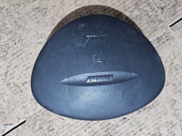 bontott FIAT PUNTO II Kormánylégzsák