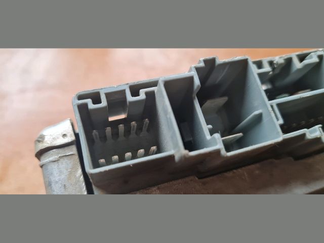 bontott FIAT PUNTO II Kormányoszlop Vezérlő