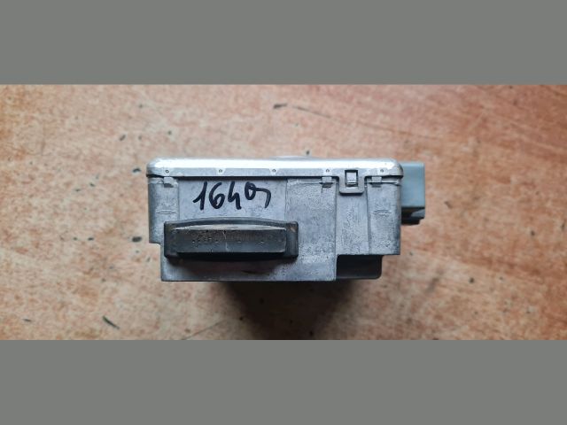 bontott FIAT PUNTO II Kormányoszlop Vezérlő