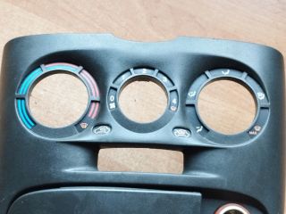 bontott FIAT PUNTO II Középkonzol Keret