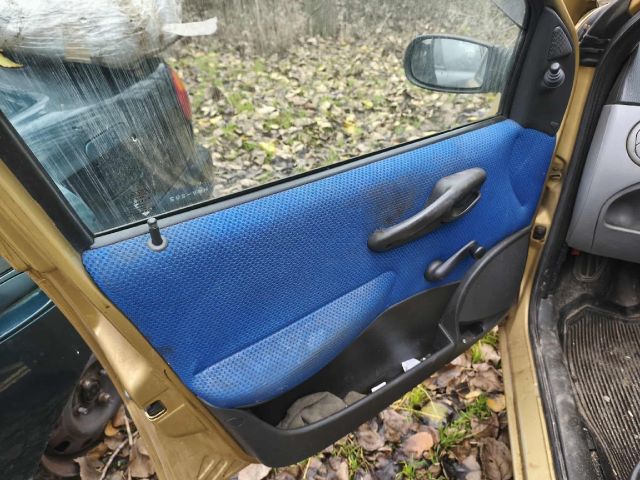 bontott FIAT PUNTO II Középső Szellőző