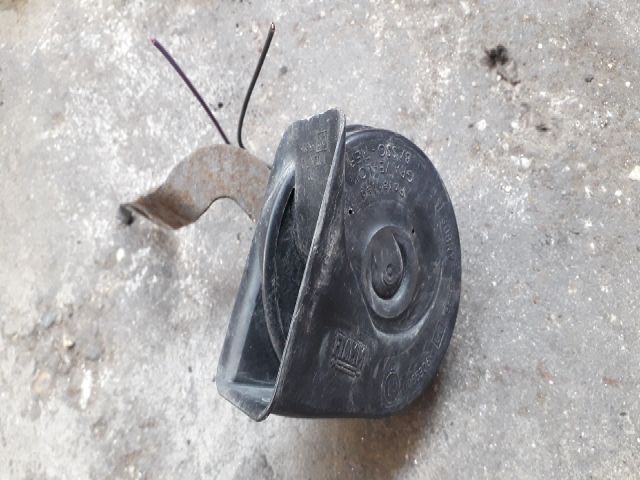 bontott FIAT PUNTO II Kürt