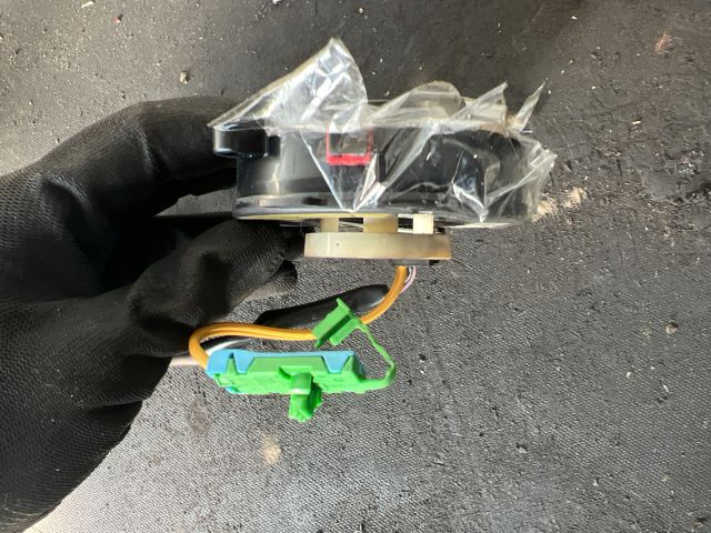 bontott FIAT PUNTO II Légzsák Átvezető Szalagkábel