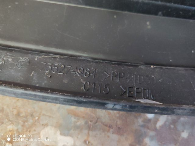 bontott FIAT PUNTO II Levélrács