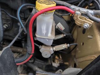 bontott FIAT PUNTO II Motorháztető Zsanér Pár