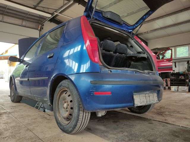 bontott FIAT PUNTO II Pótféklámpa