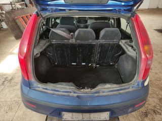 bontott FIAT PUNTO II Pótféklámpa