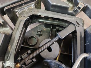 bontott FIAT PUNTO II Pótkerék Szerszámtartó