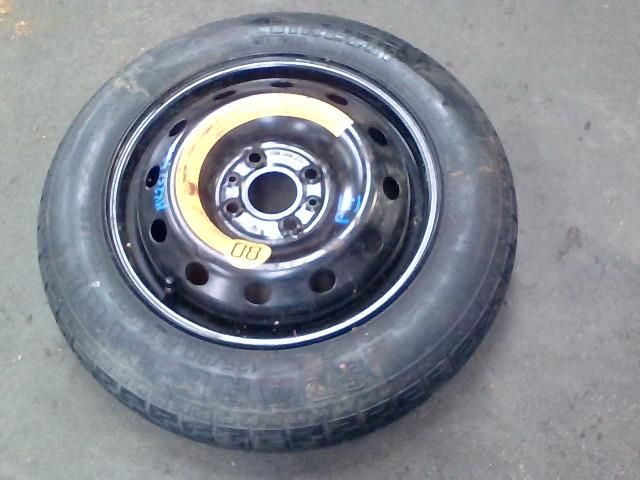 bontott FIAT PUNTO II Pótkerék