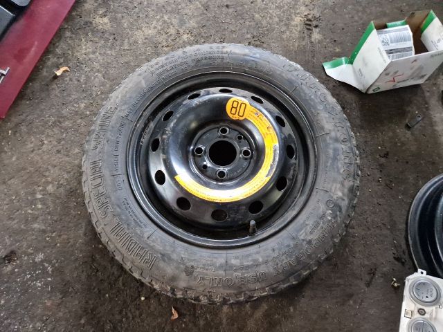 bontott FIAT PUNTO II Pótkerék