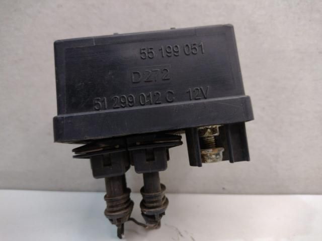 bontott FIAT PUNTO II Relé