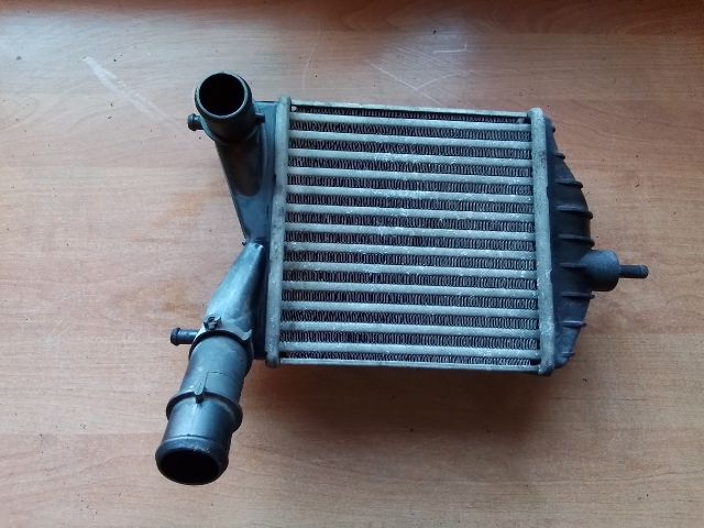 bontott FIAT PUNTO II VAN Intercooler