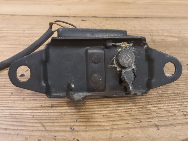 bontott FIAT PUNTO II VAN Csomagtérajtó Zárszerkezet