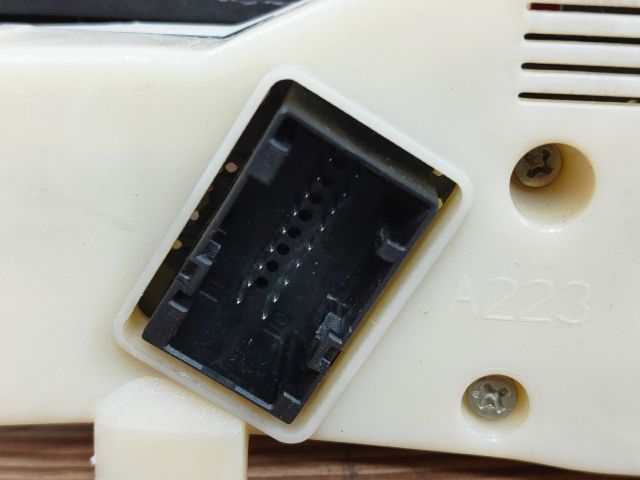 bontott FIAT PUNTO II Vészvillogó Kapcsoló