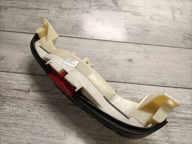 bontott FIAT PUNTO II Vészvillogó Kapcsoló