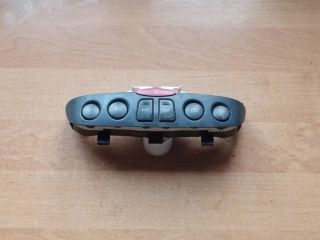 bontott FIAT PUNTO II Vészvillogó Kapcsoló