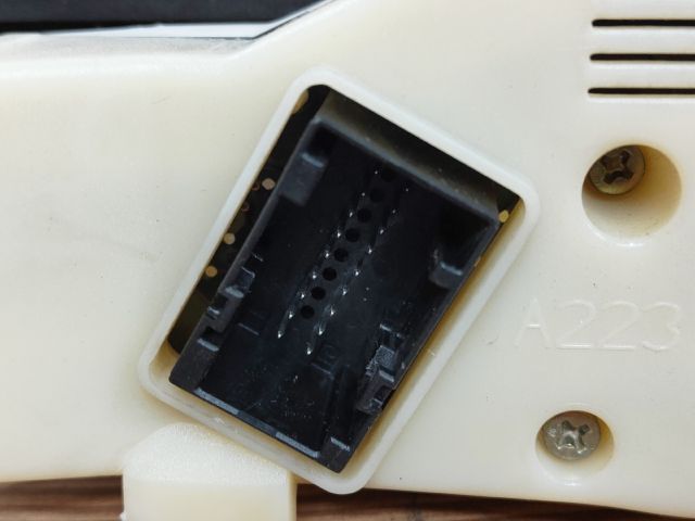 bontott FIAT PUNTO II Vészvillogó Kapcsoló