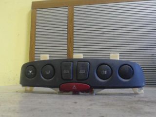 bontott FIAT PUNTO II Vészvillogó Kapcsoló