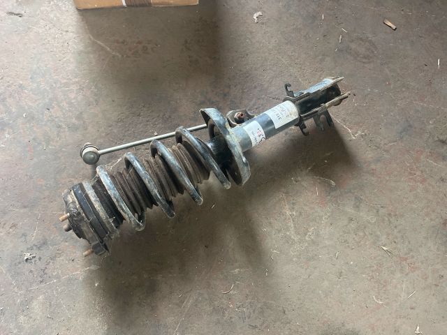 bontott FIAT QUBO Bal első Gólyaláb (Lengécsillapító, Rugó)