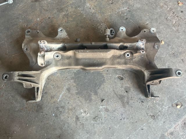 bontott FIAT QUBO Első Bölcső