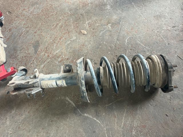 bontott FIAT QUBO Jobb első Gólyaláb (Lengécsillapító, Rugó)