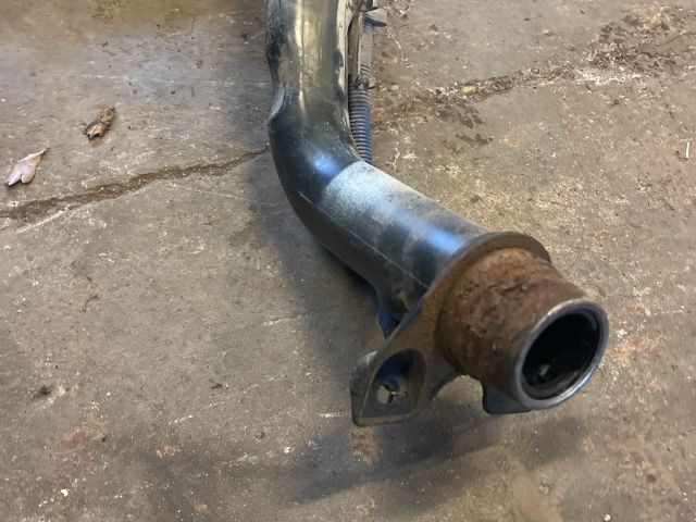 bontott FIAT QUBO Tankbetöltő Cső (Fém)