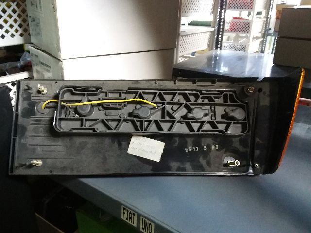 bontott FIAT REGATA Jobb Hátsó Lámpa