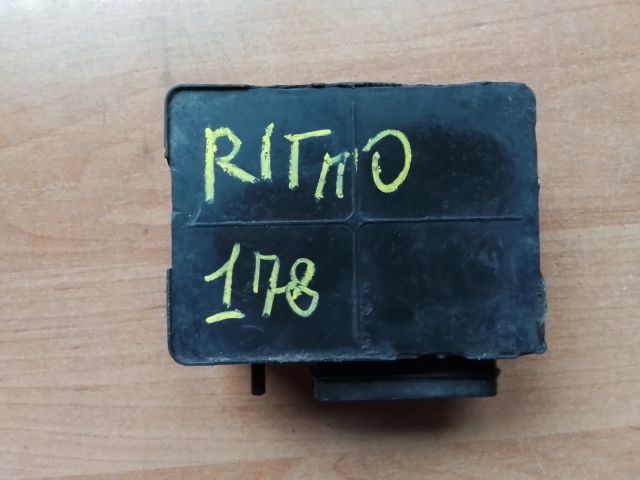 bontott FIAT RITMO Gyújtó Elektronika