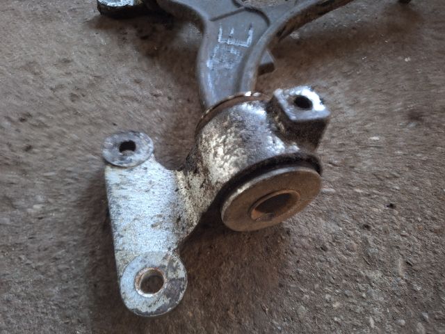 bontott FIAT SCUDO Bal első Lengőkar