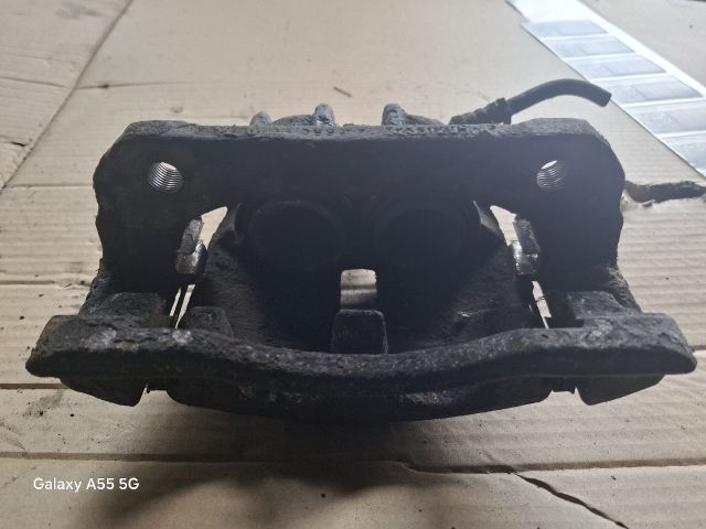 bontott FIAT SCUDO Jobb első Féknyereg Munkahengerrel