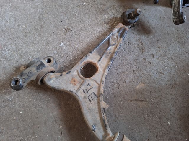 bontott FIAT SCUDO Jobb első Lengőkar