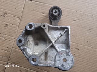 bontott FIAT SCUDO Motor Tartó Bak (Fém)