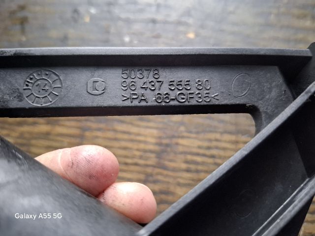 bontott FIAT SCUDO Olajszivattyú Szűrőkosár